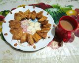 A picture of step 6 of Tasty khasta Nimki mathari with masala tea.