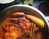 সজনে ডাঁটা দিয়ে কাতলা মাছের ঝোল(sajne danta diye macher jhol recipe in Bengali) রেসিপি ধাপ - 3 ছবি