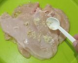 Foto langkah ke 2 dari resep Chicken Katsu Rumahan ala Umi.