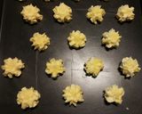 Foto langkah ke 5 dari resep Butter cookies, super gampang dan ga pake lama.