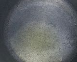 A picture of step 4 of Jiko tatu plain cake.