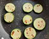 Foto del paso 3 de la receta: Sándwich de requesón con calabacita