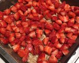 A picture of step 4 of Strawberry & Oat Bars.