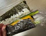 A picture of step 8 of Japanese Egg Flower Sushi.