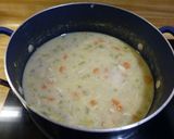 A picture of step 2 of Lee's Homemade Chicken and Dumplings.