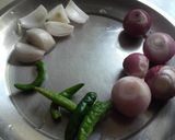 গোটা পেঁয়াজ দিয়ে ডিম কারি রেসিপির ধাপ 1 ছবি