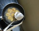Foto langkah ke 7 dari resep Perkedel kentang telur.