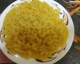A picture of step 1 of Pasta in red sauce.