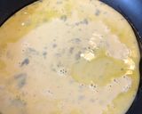 A picture of step 5 of Snappy Cheese Omelette.