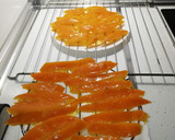 Foto del paso 4 de la receta: Naranjas escarchadas y almíbar al microondas