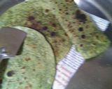 પાલક વેજ સ્ટફ્ડ પરાઠા અને ફ્રેન્કી (Palak Veg Stuffed Paratha Frankie Recipe In Gujarati) રેસીપી સ્ટેપ6ફોટો