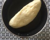 Foto langkah ke 6 dari resep Omelete ala breakfast hotel.