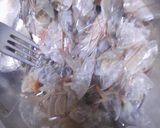 Foto langkah ke 1 dari resep MPASI Kaldu Udang Homemade (Kepala dan Kulit Udang).