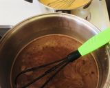 Foto del paso 1 de la receta: Flan de galletas húmedas