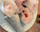 Foto del paso 5 de la receta: Pescadilla (o merluza) a la gallega con patatas de Sanlucar