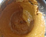 A picture of step 2 of Hurali bassaru/horse gram sambar.