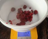 Foto del paso 2 de la receta: Gazpacho de cerezas con bayas de goji y feta
