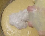 Foto langkah ke 2 dari resep Kunyit Jinten Hitam Italian Herbs Sourdough Bread (Oven Tangkring).