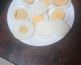 Foto del paso 2 de la receta: Sándwich de ensalada, huevo duro, jamón de pavo y mayonesa