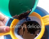 A picture of step 5 of Curacao syrup.