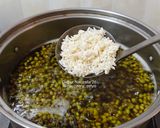 Foto langkah ke 1 dari resep Bubur Kacang Hijau Ketan Putih.