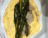 Foto del paso 3 de la receta: Tortilla francesa con espárragos trigueros y tiras de lomo