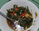 Foto langkah ke 2 dari resep Kangkung kuah kecap.