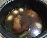 รูปขั้นตอนการทำที่ 5 ของ ขาหมูหม้อหุงข้าว