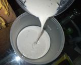A picture of step 5 of Mkate wa sinia(rice cake).