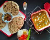 पंजाबी थाली_ दाल मखनी, लच्छा पराठा, सलाद, चटनी,मिर्ची रेसिपी चरण 11 फोटो