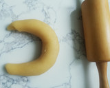 A picture of step 5 of Sugar-Dusted Crescent Cookies.