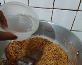 A picture of step 4 of Veg sevaiya.