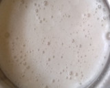 தேங்காய் பால் டேட்ஸ் மில்க்க்ஷேக் (Thenkaaipaal dates milkshake recipe in tamil) ரெசிபி ஸ்டேப் 4 புகைப்படம்