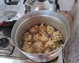 Foto del paso 5 de la receta: Buñuelos de acelga y zapallito 🥬