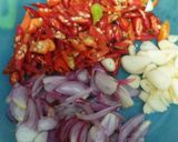 Foto langkah ke 2 dari resep Ikan cue saus tiram pedas.