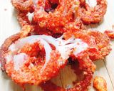 A picture of step 8 of Cheesy Cheetos onion rings 😋😋.