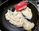 A picture of step 2 of Cheese lolipops.