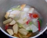 รูปขั้นตอนการทำที่ 3 ของ ต้มยำไก่หัวปลี