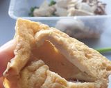 A picture of step 1 of Chinese stuffed tofu soup.