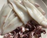 Foto del paso 2 de la receta Paella de frutos del mar con gambones congelados