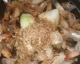 Foto langkah ke 2 dari resep Bihun Kuah Udang.