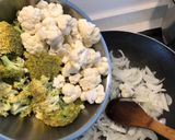 Foto del paso 3 de la receta: Verduras salteadas estilo oriental con quinoa