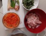 Foto langkah ke 1 dari resep Ayam Rica diet tanpa minyak (210 kkal/porsi).