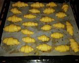 Vajas mini croissant recept fázis 2 fotója