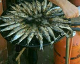 Foto del paso 1 de la receta: Sardinas asadas y aliñadas en picadillo