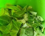 A picture of step 2 of Fermented spring onions and cabbage Thai style 🥬🌶.