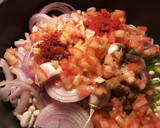 Foto del paso 7 de la receta: Alubias veganas, con cebollas maceradas en salsa thai