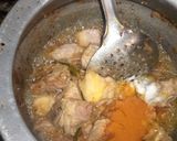 A picture of step 2 of Chat phata chana gosht.