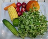 Hình bước làm 1 của món Salads rau mầm thịt bò áp chảo