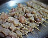 A picture of step 2 of Crispy grilled fish skewers.